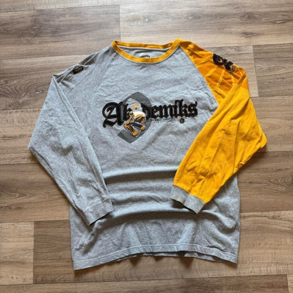 Akademiks grey long sleeve y2k embroidered shirt